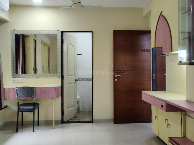 2 BHK Apartment in Santacruz East for rent Mumbai. The reference number is 20974850