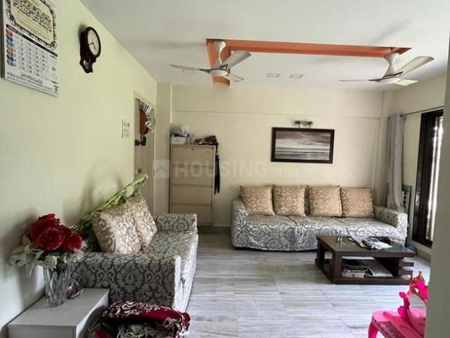 2 BHK Apartment in Santacruz East for rent Mumbai. The reference number is 21006761