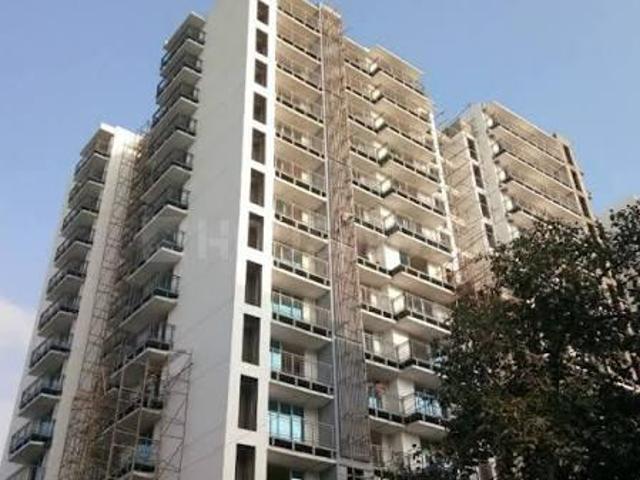 2 BHK Apartment in Santacruz East for rent Mumbai. The reference number is 21034857