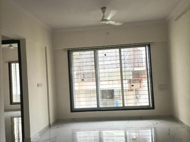 2 BHK Apartment in Santacruz East for rent Mumbai. The reference number is 21134137