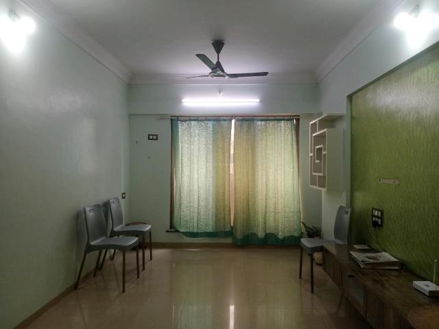2 BHK Apartment in Santacruz East for resale Mumbai. The reference number is 16790068