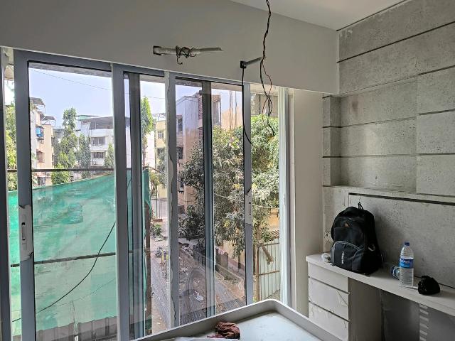 2 BHK Apartment in Santacruz East for resale Mumbai. The reference number is 19543973
