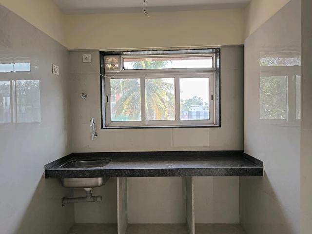 2 BHK Apartment in Santacruz East for resale Mumbai. The reference number is 19216407
