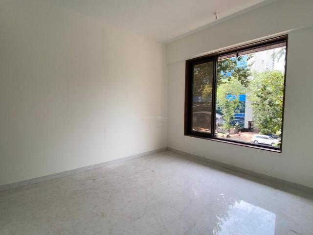 2 BHK Apartment in Santacruz East for resale Mumbai. The reference number is 20949078