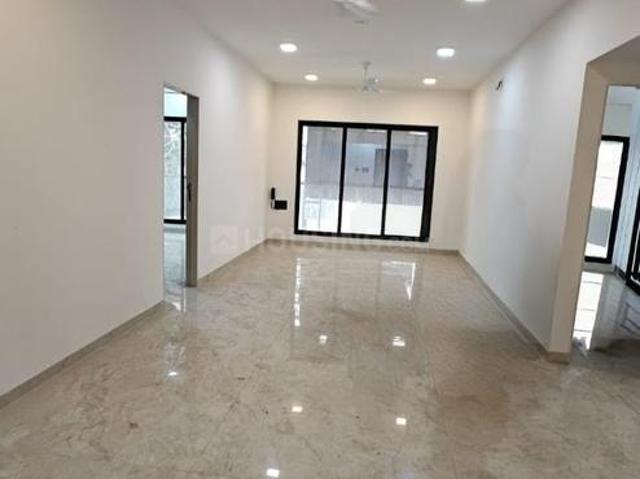 2 BHK Apartment in Santacruz West for rent Mumbai. The reference number is 21036287