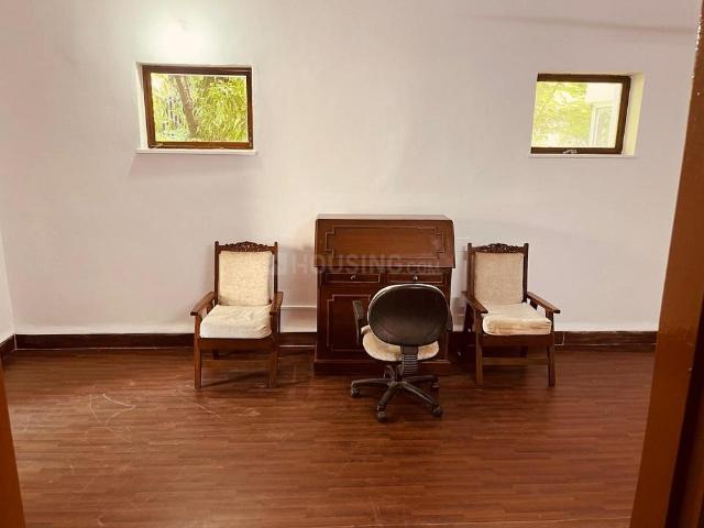 2 BHK Apartment in Santacruz West for rent Mumbai. The reference number is 21068256