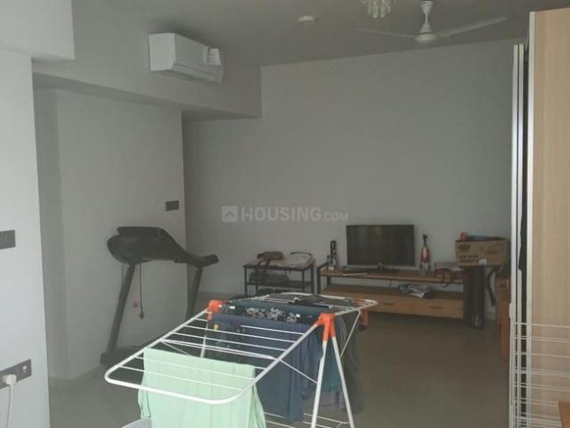 2 BHK Apartment in Santacruz West for rent Mumbai. The reference number is 21164830