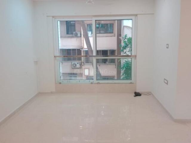 2 BHK Apartment in Santacruz West for rent Mumbai. The reference number is 21194053