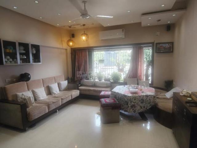 2 BHK Apartment in Santacruz West for rent Mumbai. The reference number is 21205808
