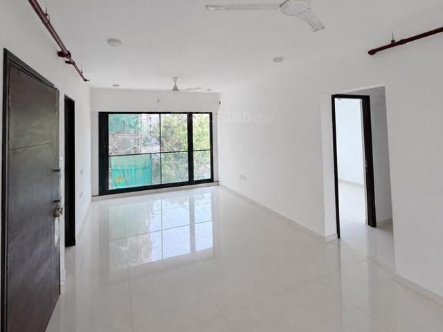 2 BHK Apartment in Santacruz West for rent Mumbai. The reference number is 21328413