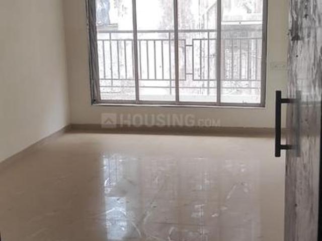 2 BHK Apartment in Santacruz West for resale Mumbai. The reference number is 16169224