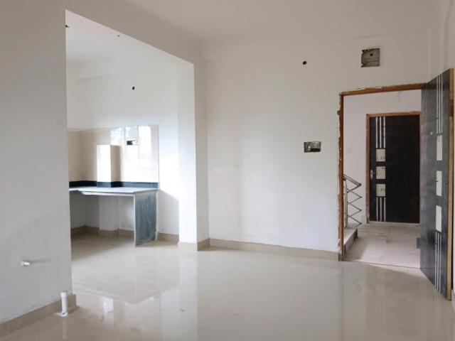 2 BHK Apartment in Sarada Pally for resale Kolkata. The reference number is 20808774