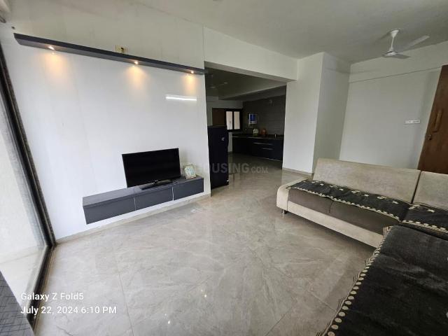 2 BHK Apartment in Sargasan for rent Gandhinagar. The reference number is 18096476