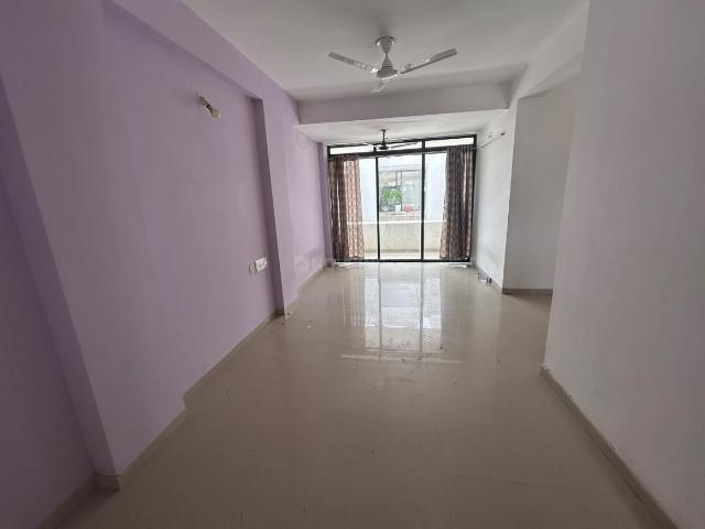 2 BHK Apartment in Sargasan for rent Gandhinagar. The reference number is 20933111