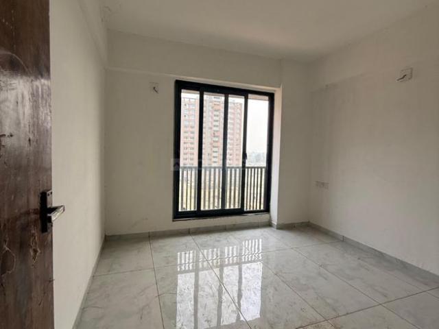 2 BHK Apartment in Sargasan for resale Gandhinagar. The reference number is 21143404