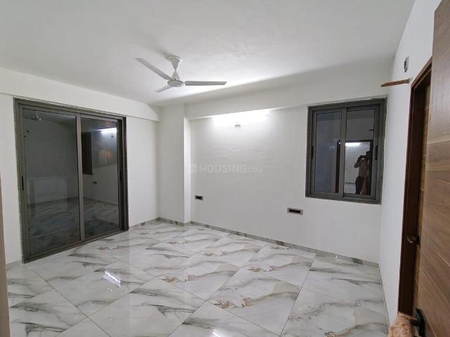 2 BHK Apartment in Sargasan for resale Gandhinagar. The reference number is 21167977