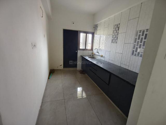 2 BHK Apartment in Sarkhej for rent Ahmedabad. The reference number is 19509298