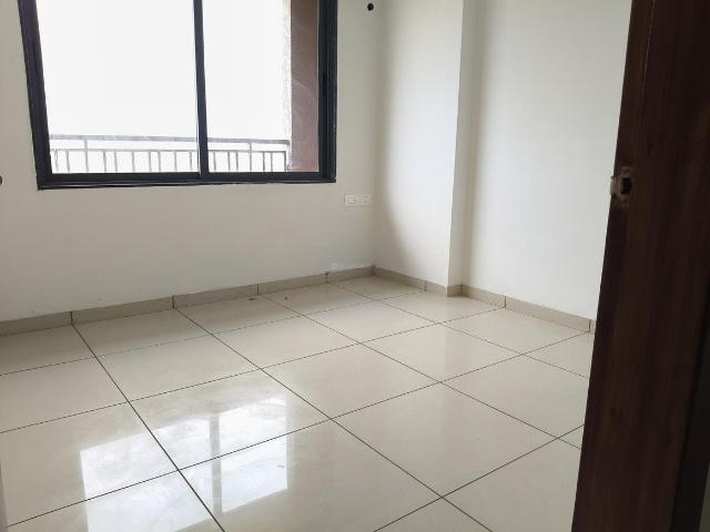 2 BHK Apartment in Sarkhej for rent Ahmedabad. The reference number is 19809346