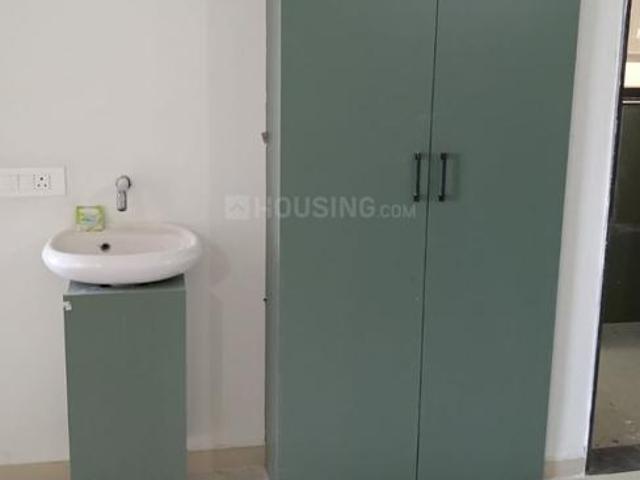 2 BHK Apartment in Sarkhej for rent Ahmedabad. The reference number is 20229843