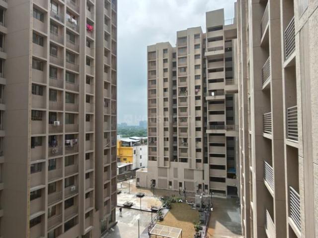 2 BHK Apartment in Sarkhej for rent Ahmedabad. The reference number is 21146075