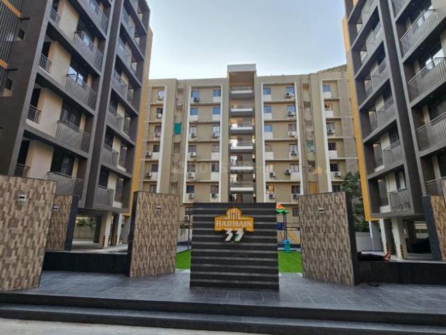 2 BHK Apartment in Sarkhej for resale Ahmedabad. The reference number is 16248315