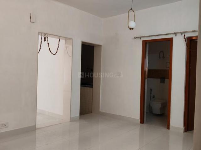 2 BHK Apartment in Sarita Vihar for rent New Delhi. The reference number is 18315223
