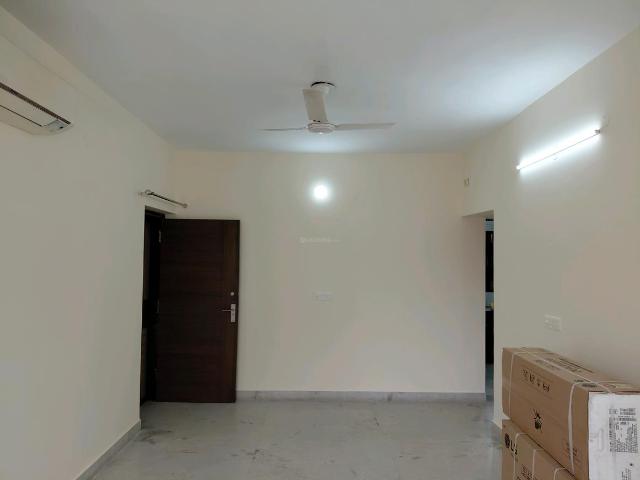 2 BHK Apartment in Sarita Vihar for rent New Delhi. The reference number is 19725416