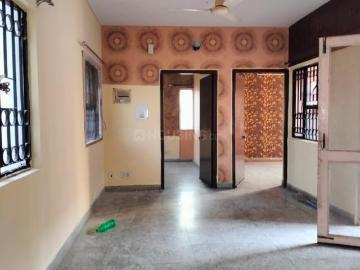 2 BHK Apartment in Sarita Vihar for rent New Delhi. The reference number is 20349871