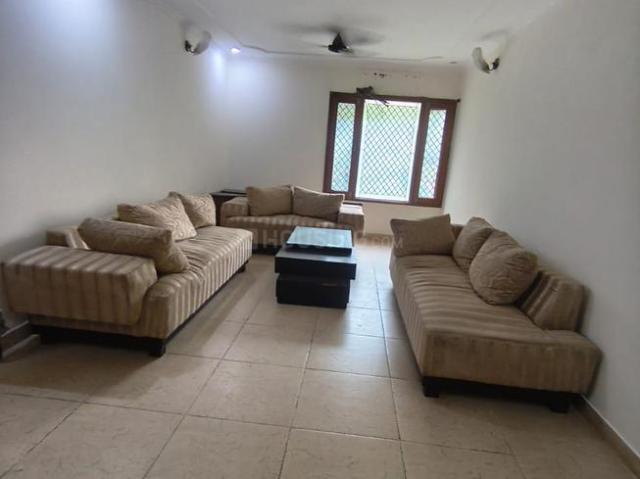 2 BHK Apartment in Sarita Vihar for rent New Delhi. The reference number is 20844442