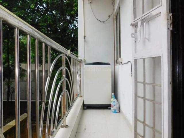 2 BHK Apartment in Sarita Vihar for rent New Delhi. The reference number is 21257263