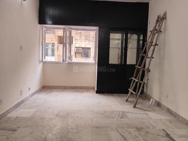2 BHK Apartment in Sarita Vihar for resale New Delhi. The reference number is 20246932