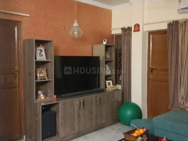 2 BHK Apartment in Sarita Vihar for resale New Delhi. The reference number is 21245063
