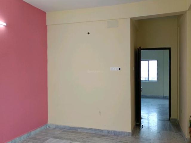 2 BHK Apartment in Sarsuna for rent Kolkata. The reference number is 13783710