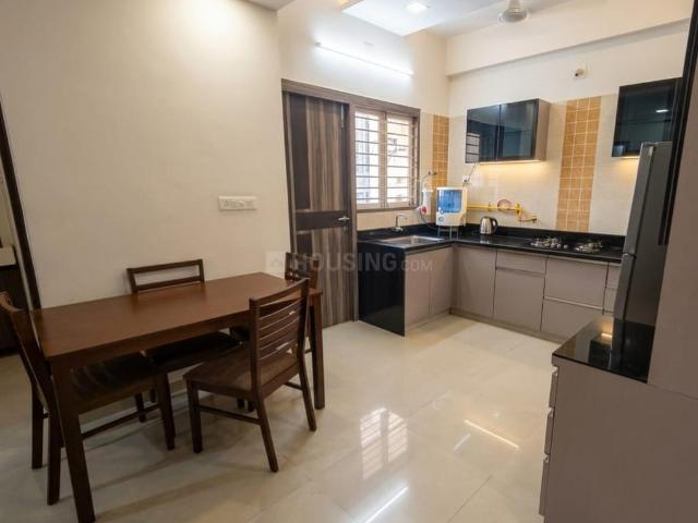 2 BHK Apartment in Science City for rent Ahmedabad. The reference number is 20968553