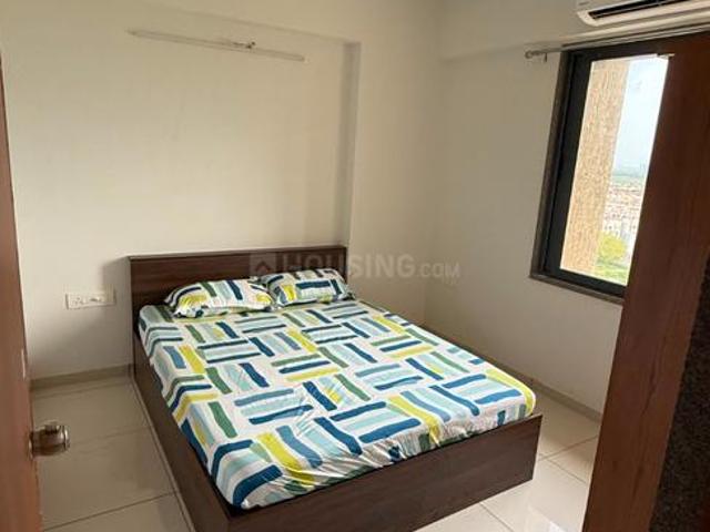 2 BHK Apartment in Science City for rent Ahmedabad. The reference number is 21160373