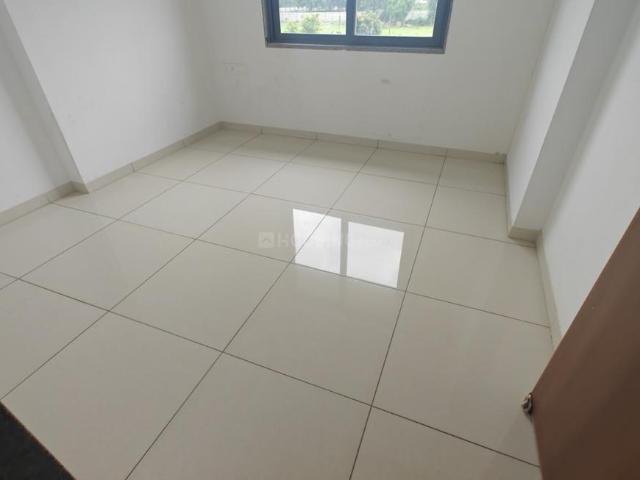 2 BHK Apartment in Science City for resale Ahmedabad. The reference number is 20750781