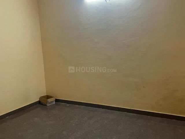 2 BHK Apartment in Sealdah for rent Kolkata. The reference number is 21043326