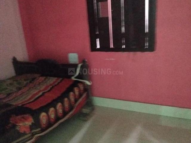 2 BHK Apartment in Sealdah for rent Kolkata. The reference number is 21227007