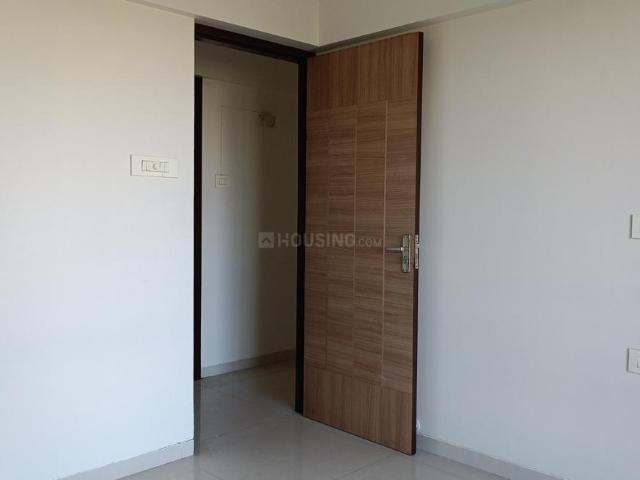 2 BHK Apartment in Seawoods for rent Navi Mumbai. The reference number is 19494115