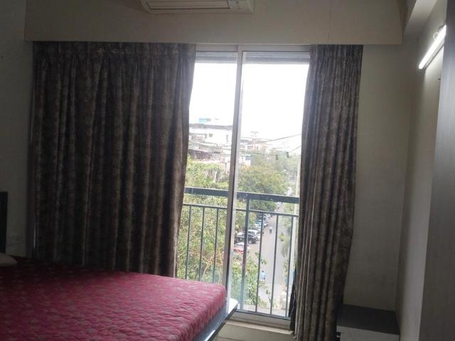 2 BHK Apartment in Seawoods for rent Navi Mumbai. The reference number is 20427389