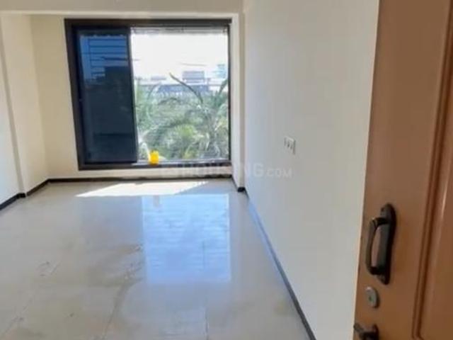 2 BHK Apartment in Seawoods for rent Navi Mumbai. The reference number is 20637237