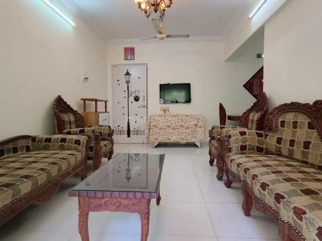 2 BHK Apartment in Seawoods for rent Navi Mumbai. The reference number is 21168373