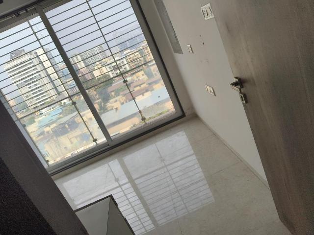 2 BHK Apartment in Seawoods for rent Navi Mumbai. The reference number is 21344592