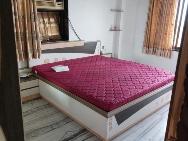 2 BHK Apartment in Seawoods for rent Navi Mumbai. The reference number is 7835825