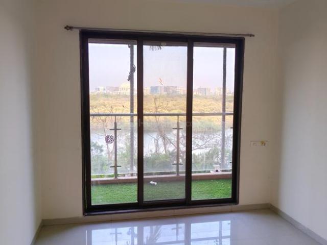 2 BHK Apartment in Seawoods for resale Navi Mumbai. The reference number is 19103149