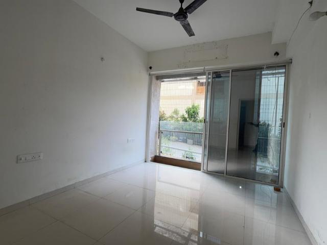 2 BHK Apartment in Seawoods for resale Navi Mumbai. The reference number is 20375174