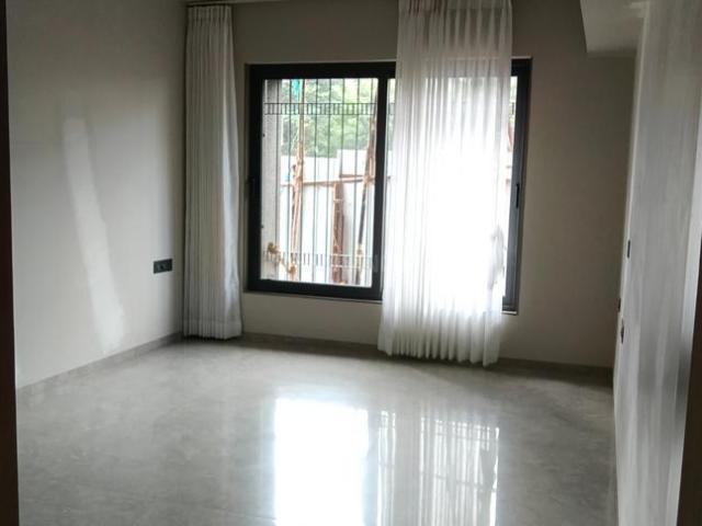 2 BHK Apartment in Seawoods for resale Navi Mumbai. The reference number is 21159075