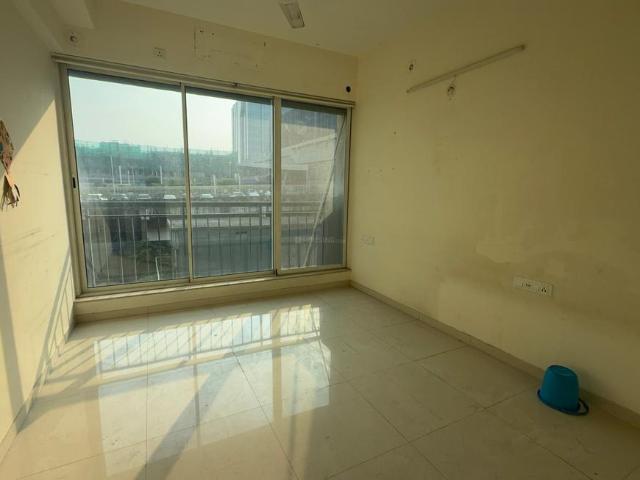 2 BHK Apartment in Seawoods for resale Navi Mumbai. The reference number is 21265135