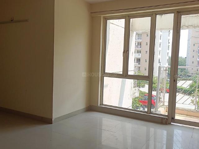 2 BHK Apartment in Sector 143 for rent Noida. The reference number is 17042056