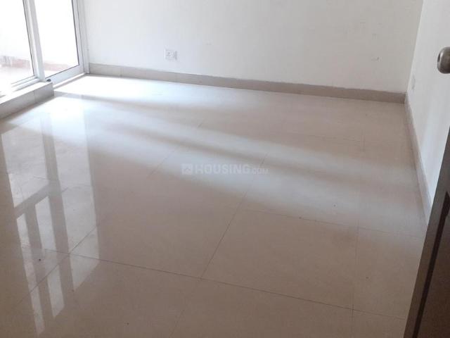 2 BHK Apartment in Sector 143 for rent Noida. The reference number is 20940584